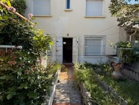 villa deux faces quartier saint-gauderique