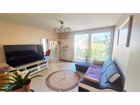 t3 saint barnabé dans résidence au calme et sécurisée