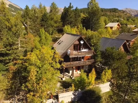vente chalet 8 pièces 160 m2 à allos