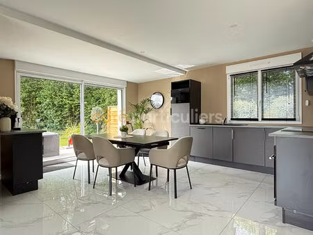 a vendre - ernee - maison 3 chambres