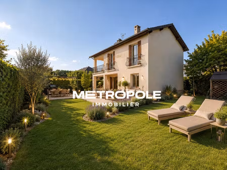 maison individuelle au calme avec terrain plat  terrasse et