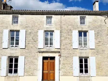 maison à rouillac (16170)