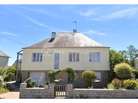 maison de village de 174 m² à saint-baudelle