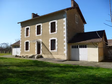 maison de campagne sur 1 5 ha !