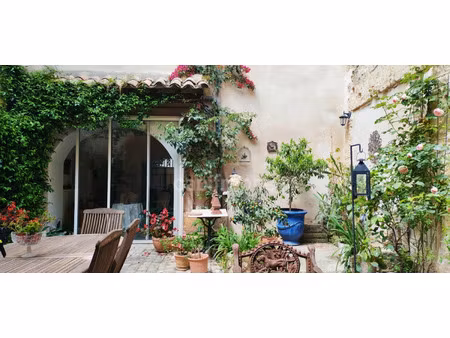 maison à vendre tarascon 7 pièce(s) 158m2 443 000€