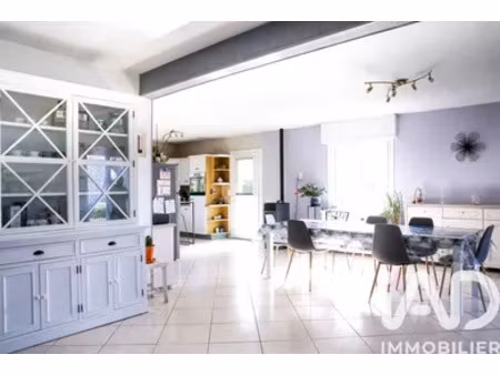 maison de village à tinténiac (35190)