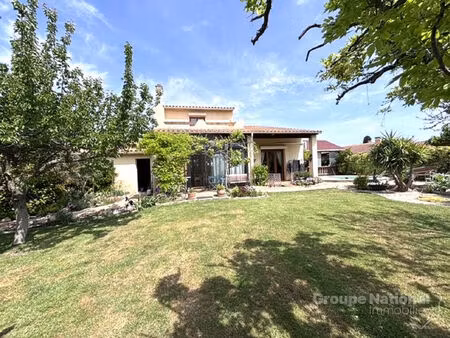 maison 5 pièces avec piscine à vendre à entressen - réf 2122