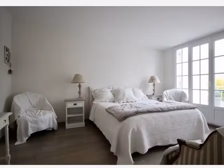 maison du 18ème de caractère entièrement rénovée