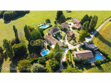 propriété à vendre sauveterre la lemance 24 pièce(s) 602m2 1 160 000€