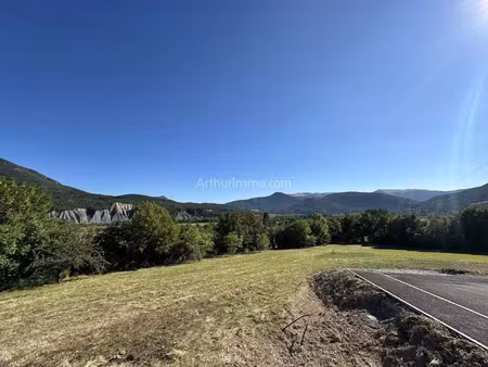 vente terrain 1143 m2 à la mure-argens