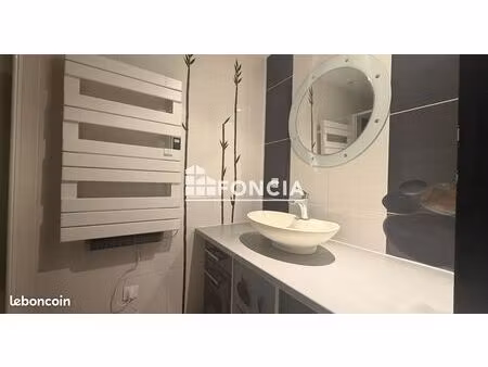 appartement t2 rénové avec locataire en place