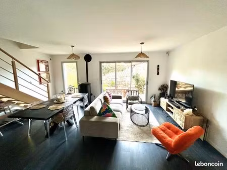 482 000 – maison 3 chambres avec terrasse & garage – bordeaux bacalan (33300)