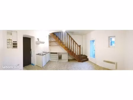 à louer – duplex 40 m² avec jardin privatif de 155 m² et stationnement