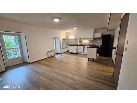 location t3 non-meublé laruns