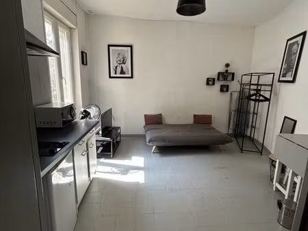 studio meublé tout équipé