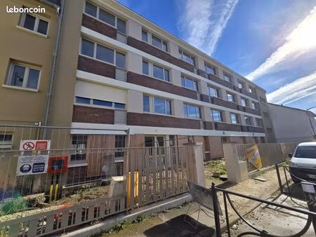 appartement 1 pièce 28 m²