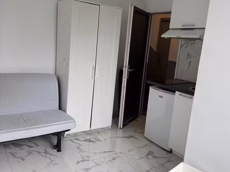 beau studio à 10mn a pieds gare enghien les bains