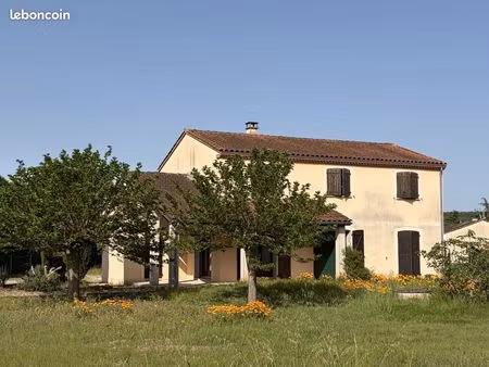 maison 5 pièces 165 m²