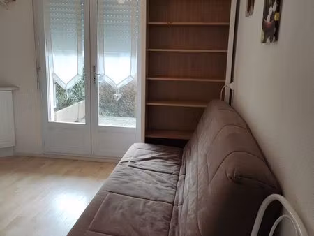loue appartement t2 de septembre à juin