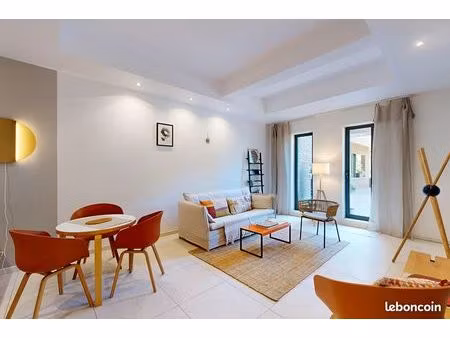 appartement 2 pièces 56 m²