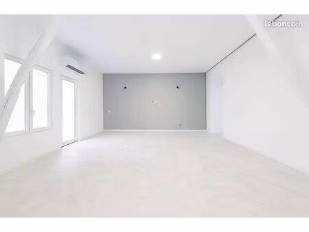 maison familiale avec terrasse