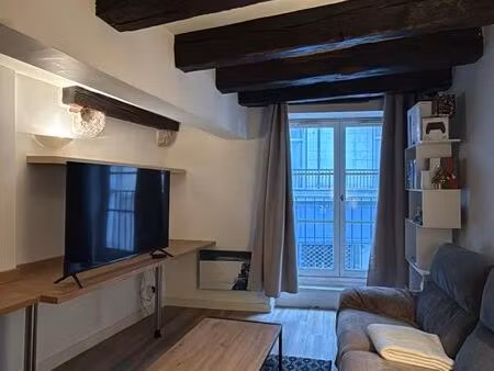 appartement 2 pièces à louer   blois hyper centre