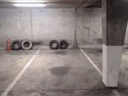 à louer - place de parking en sous-sol sécurisé à morangis (résidence de l’ormeteau)