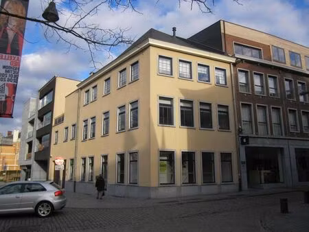 bien professionnel à louer à hasselt € 2.200 (lnoop) - jansen real estate | zimmo