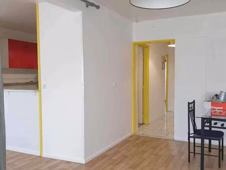 location appartement 2 pièces meublé à rezé (44400) : à louer 2 pièces meublé / 56m² rezé
