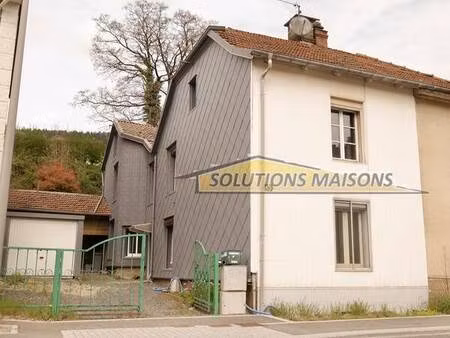 maison de ville avec garage et dependance