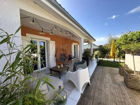 vente maison 4 pièces  122.00m²  gémil