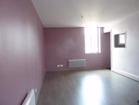 t1 - 40 rue gloriette - chalon-sur-saone