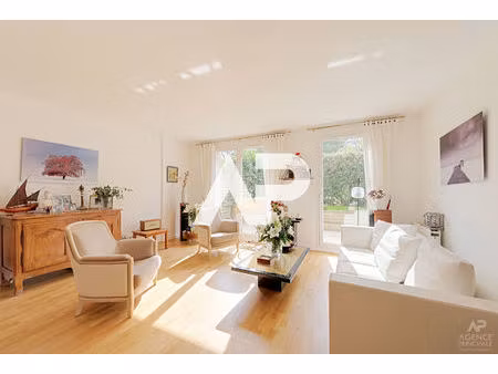 appartement rueil malmaison 6 pièce(s) 131.92 m2