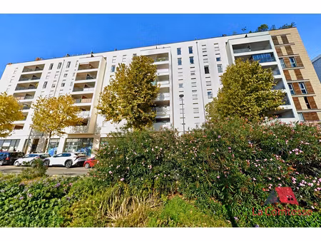 t3 loue cap futura 13010 marseille