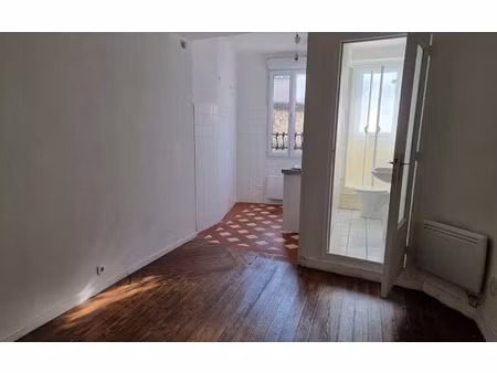 location appartement  28.9 m² t-2 à nemours  515 €