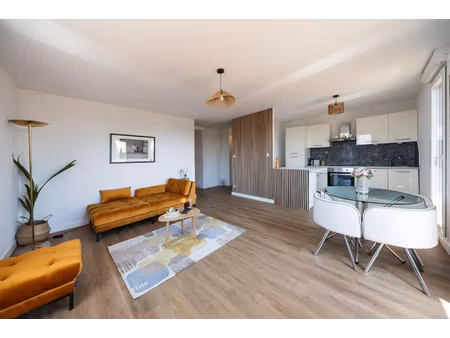 port de bouc - secteur recherché - appartement t4 vendu meuble