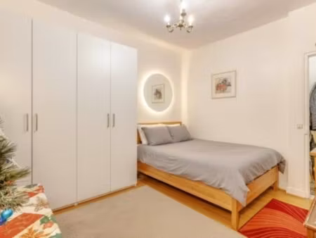 studio actuellement loué - 20 m² à vincennes