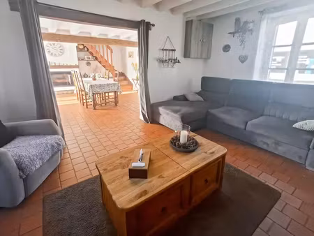 maison 72 m² + studio indépendant 25 m2 sur grand terrain de 992 m² ? bailleau-l'évêque - 