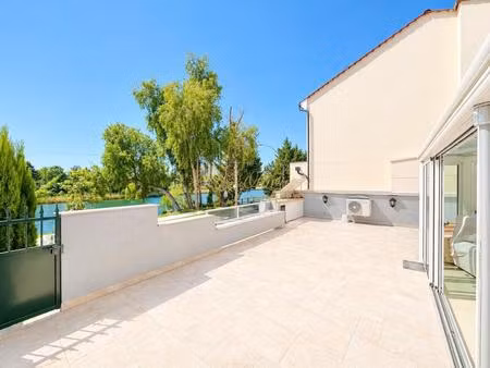 maison 6 pieces avec studio  hangar et espaces extérieurs face marne