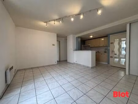 vente appartement 3 pièces à brest recouvrance (29200) : à vendre 3 pièces / 54m² brest re
