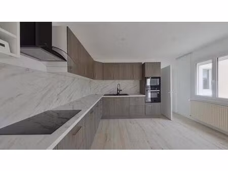 location maison 4 pièces 98m² thure 86540