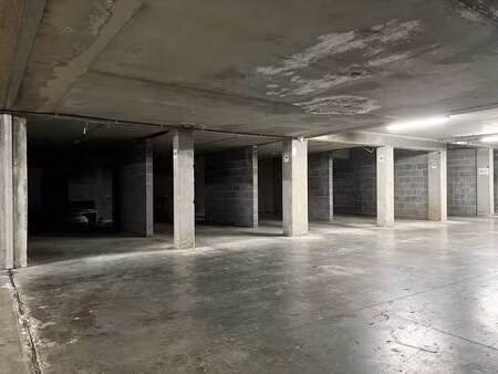 garage à vendre à woluwe-saint-lambert € 18.500 (lnoxk) - best partner bruxelles | zimmo