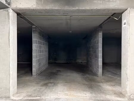 garage à vendre à woluwe-saint-lambert € 18.500 (lnoxk) - dl groupe bruxelles | zimmo