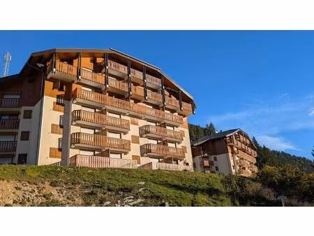 appartement 2 pièces avec balcon exposé sud-ouest sans vis à vis avec vue imprenable sur l