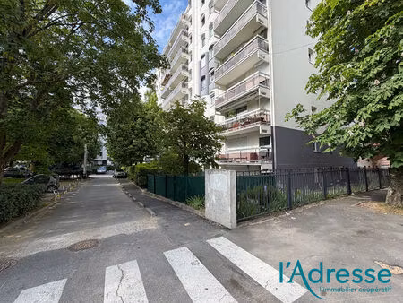 vente parking / box  13.00m²  noisy