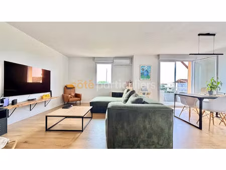appartement t4 avec balcon et 2 places de parking