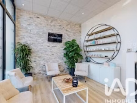 vente esthétique  coiffure 130 m²