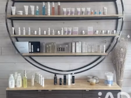 vente esthétique  coiffure 180 m²