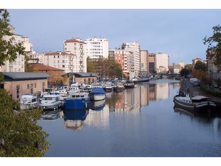 parking - prox . place dupuy