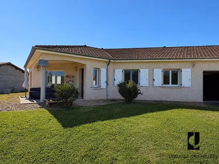 maison de plain-pied - saint symphorien de lay -120 m2 - 4 chambres